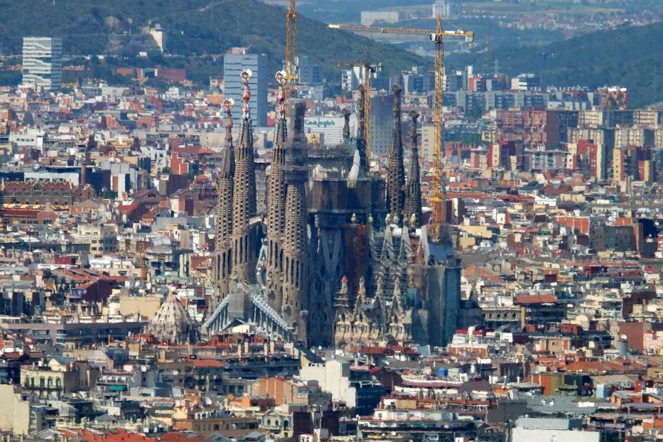 Veduta di Barcellona con la Sagrada Familia