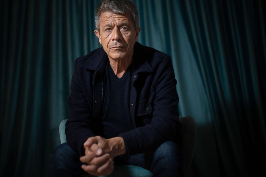 L'Ucronia di Emmanuel Carrère: quando la storia è fatta con i "se"