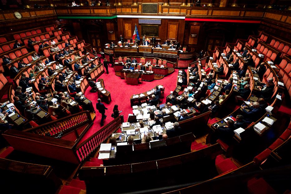 L'Aula del Senato, dove ora è atteso (in data ancora da definire) il ddl sulla maternità surrogata "reato universale"