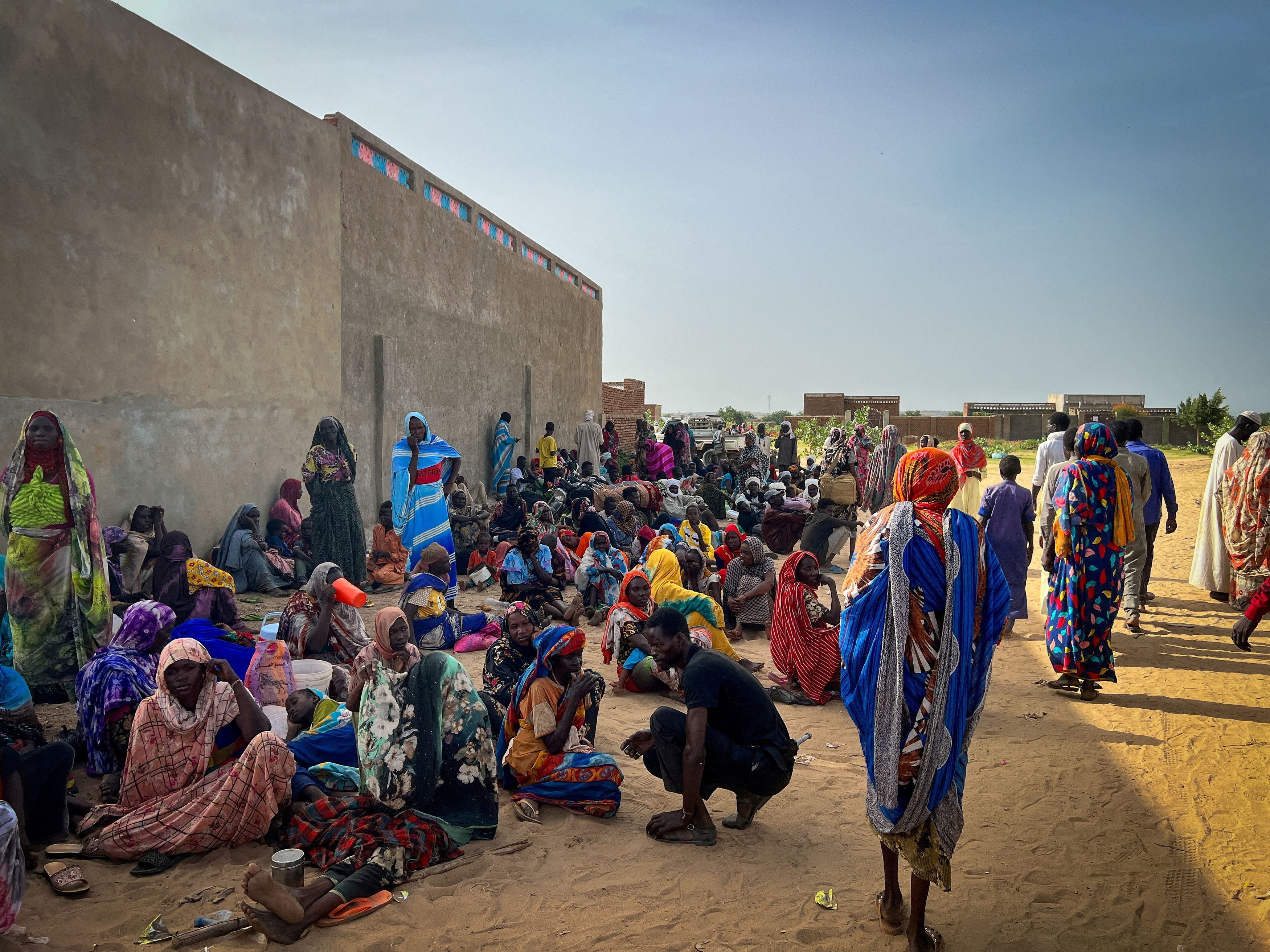 Sfollati sudanesi provenienti dal Darfur nel campo profughi di Medici senza frontiere ad Adré in Ciad