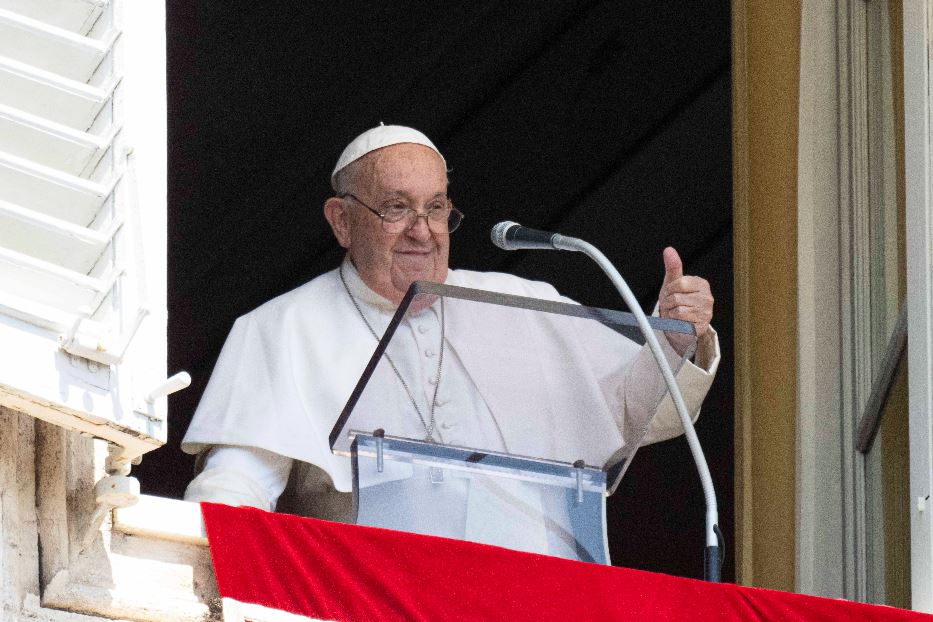 Il Papa all'Angelus dell'11 agosto