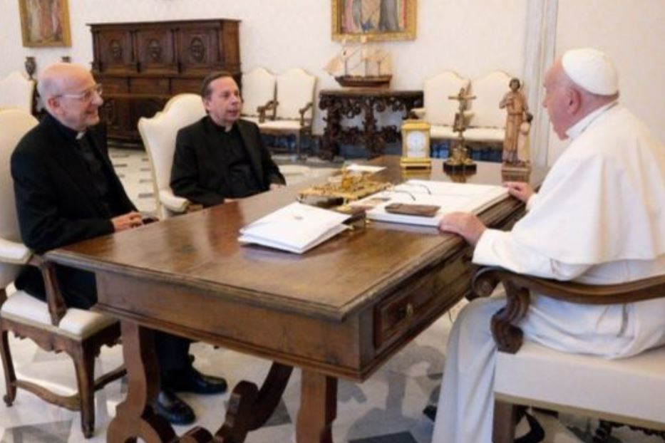 Il Papa: state molto vicini alle persone dove c’è più sofferenza