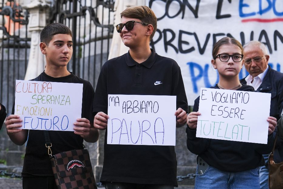 A Napoli abbiamo perso tutti, ma ora la carneficina finisca