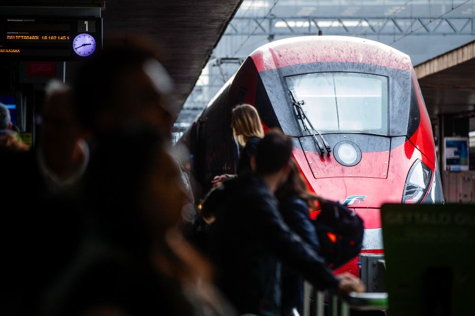 Operaio ucciso sulla linea Bologna-Venezia. Ed è ancora caos ferrovie