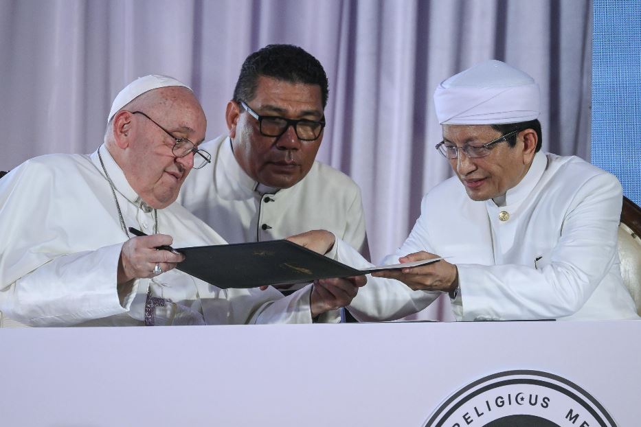 Il Papa, l'Indonesia, il dialogo con l'islam che è necessario