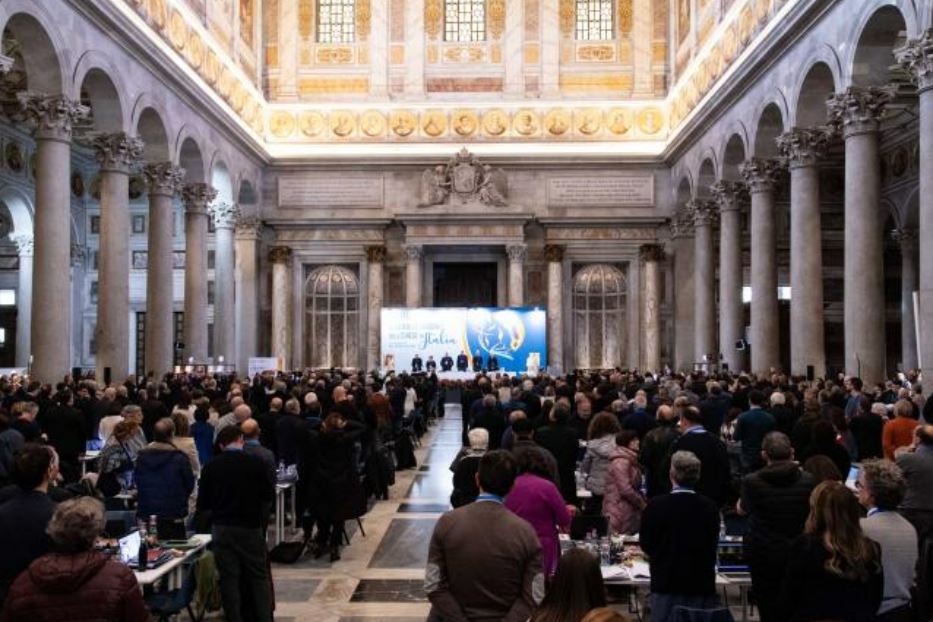 I delegati dell'Assemblea sinodale nella Basilica di San Paolo fuori le Mura a Roma