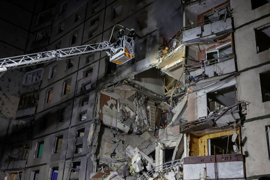 Strage degli innocenti a Kharkiv: quei bambini morti nel condominio bombardato