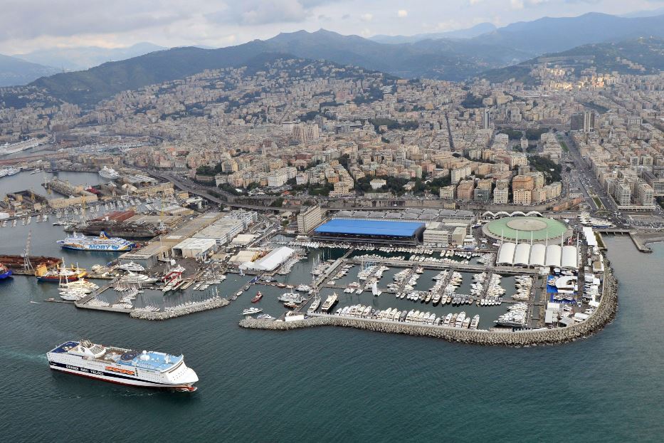 Il porto di Genova