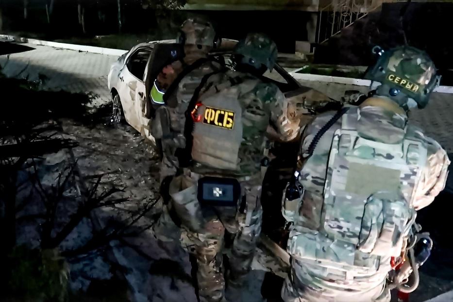 Agenti del servizio di sicurezza russo impegnati in un'azione antiterrorismo in Daghestan