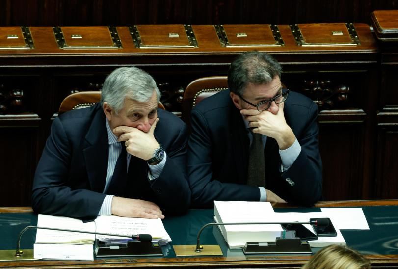 È scontro tra il vicepremier Tajani e il ministro Giorgetti