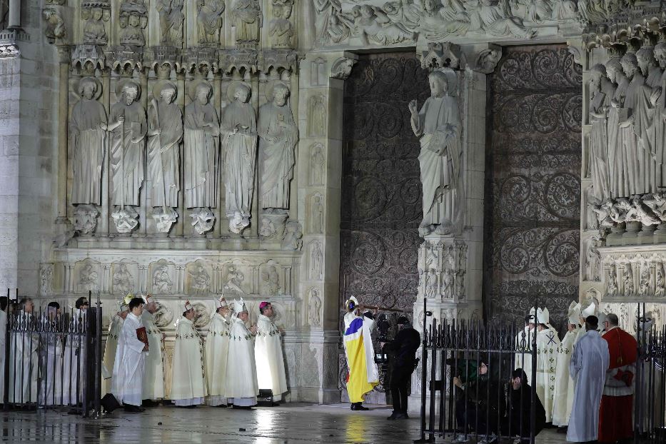 Riapre Notre-Dame: ecco cosa succede oggi e domani