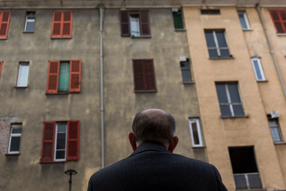 L'arcivescovo di Milano Mario Delpini in occasione di una sua visita alle case popolari del quartiere Giambellino di Milano. tra le periferie problematiche della città