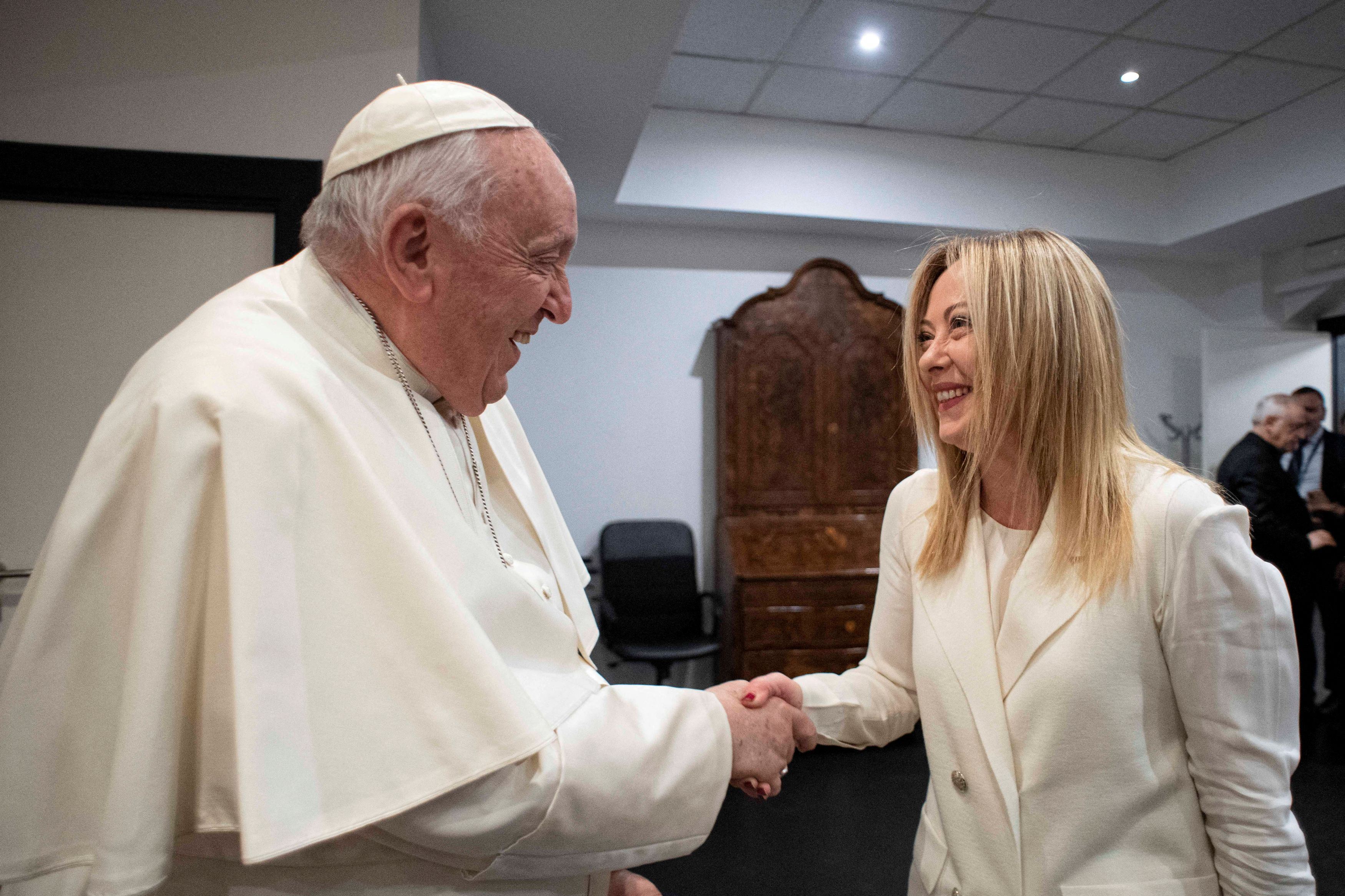 Un incontro tra il Papa e la premier italiana Giorgia Meloni