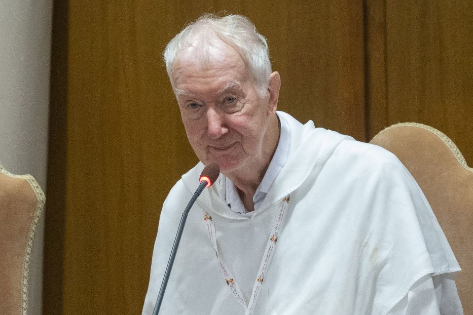 Padre Radcliffe durante la meditazione proposta ai padri sinodali nel ritiro prima dell'avvio dei lavori