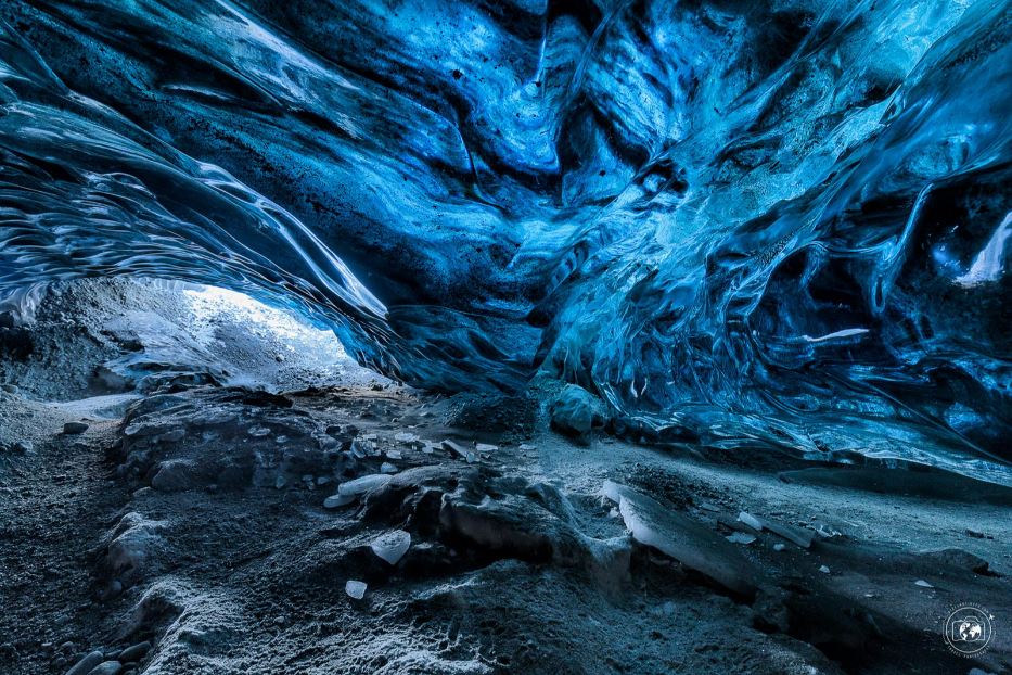 Una grotta di ghiaccio del Vatnajokull - © Stefano Tiozzo