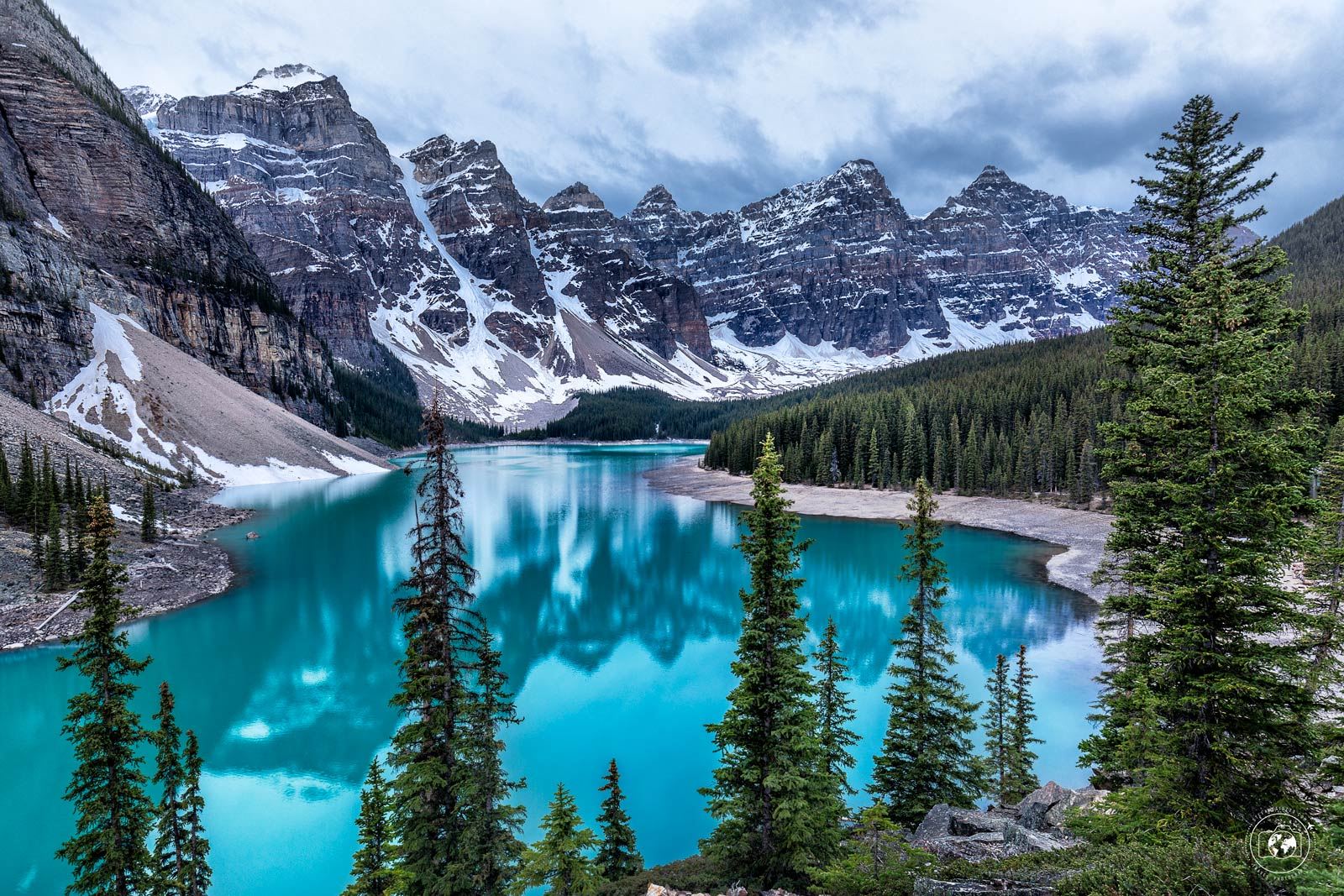 L'iconico Moraine Lake, simbolo delle Canadian Rockies - © Stefano Tiozzo