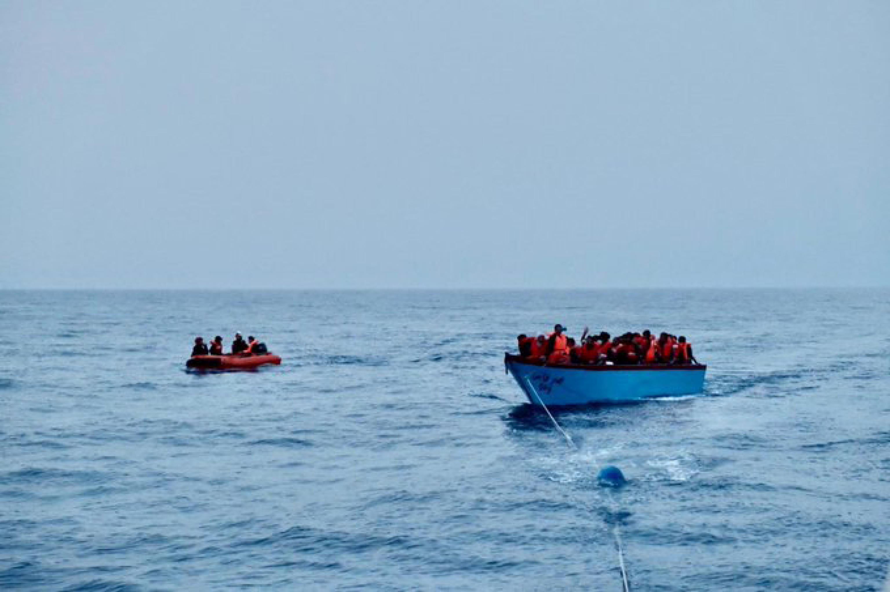 Migranti irregolari intercettati in mare