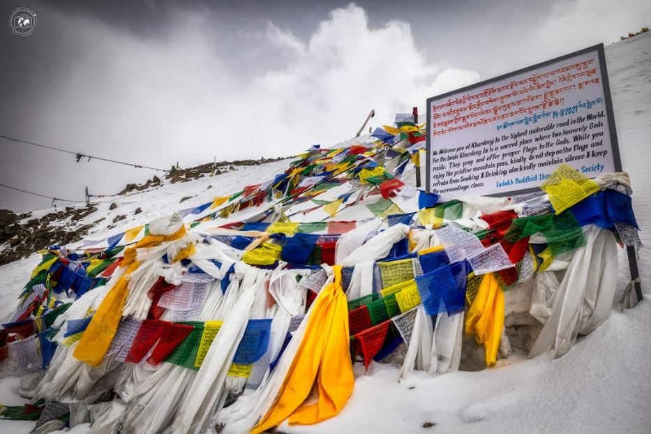 Ladakh, il passo del Kardung-la a 5300 mt di quota - © Stefano Tiozzo