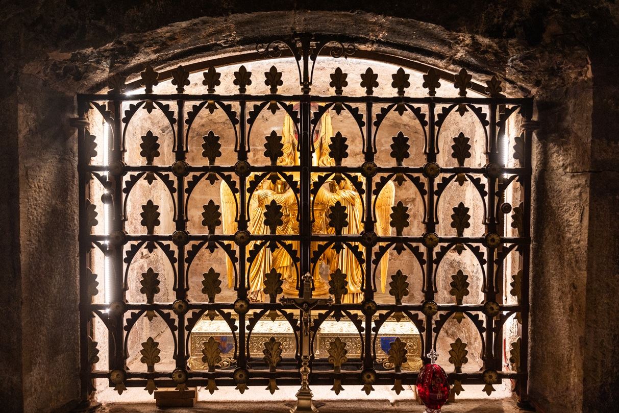 La cripta con le reliquie di Maria Maddalena nella cattedrale di Saint Maximin - © Stefano Tiozzo