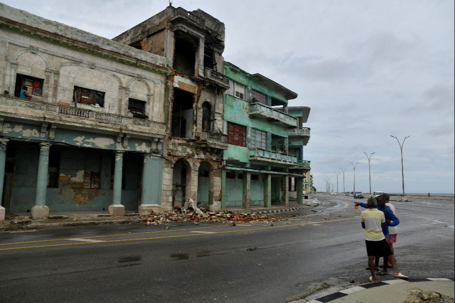 il terremoto è stato solo l'ultimo fenomeno naturale che ha colpito Cuba nell'arco di due mesi, dopo gli uragani Rafael, Oscar e Helene