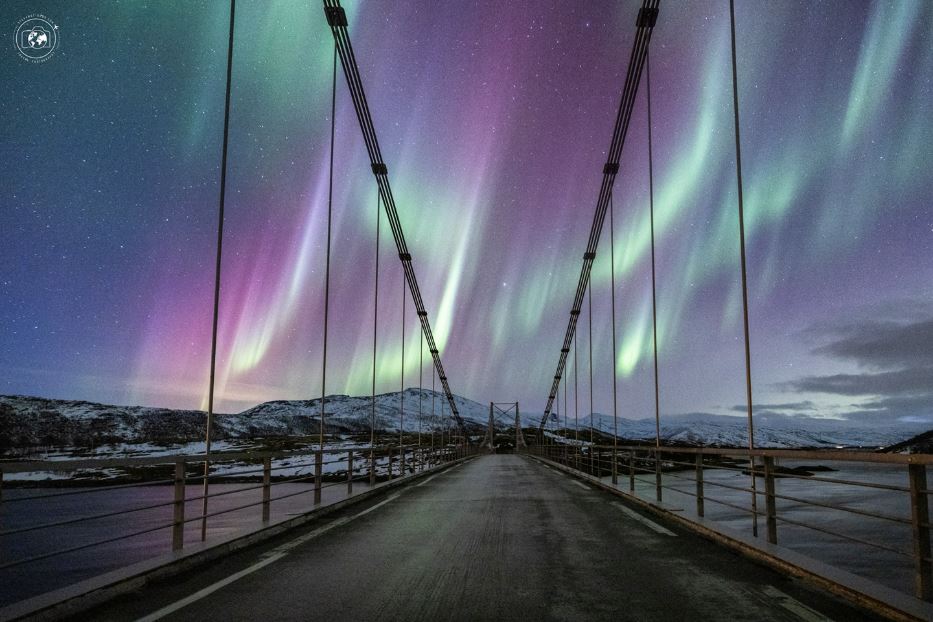 Senja, l'aurora lungo la strada nazionale 862 - © Stefano Tiozzo