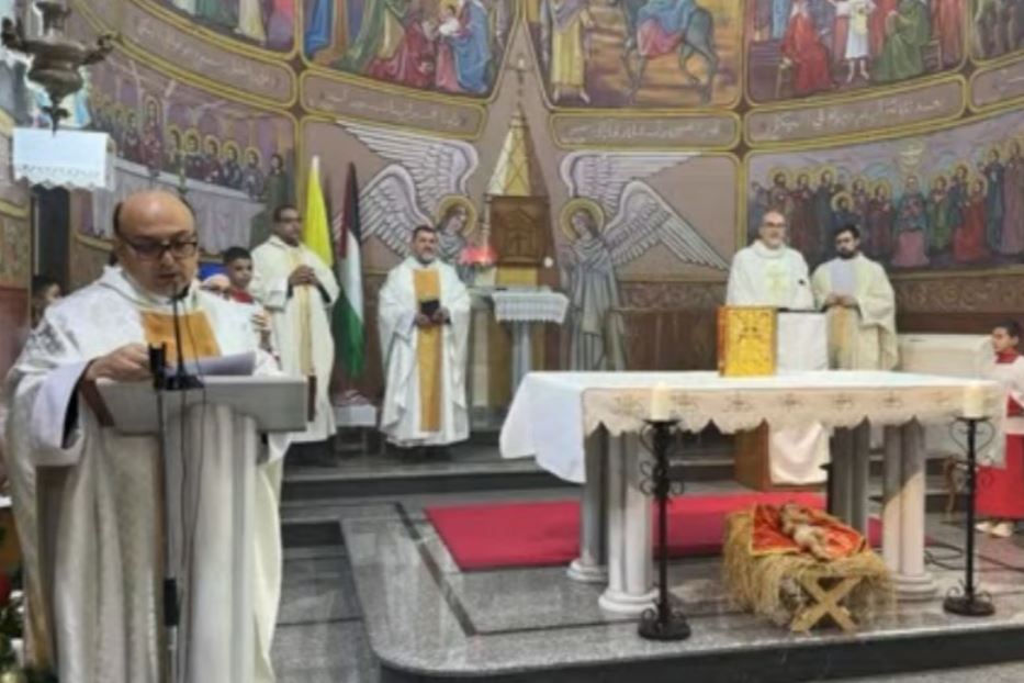 Il patriarca Pizzaballa celebra la Messa a Gaza