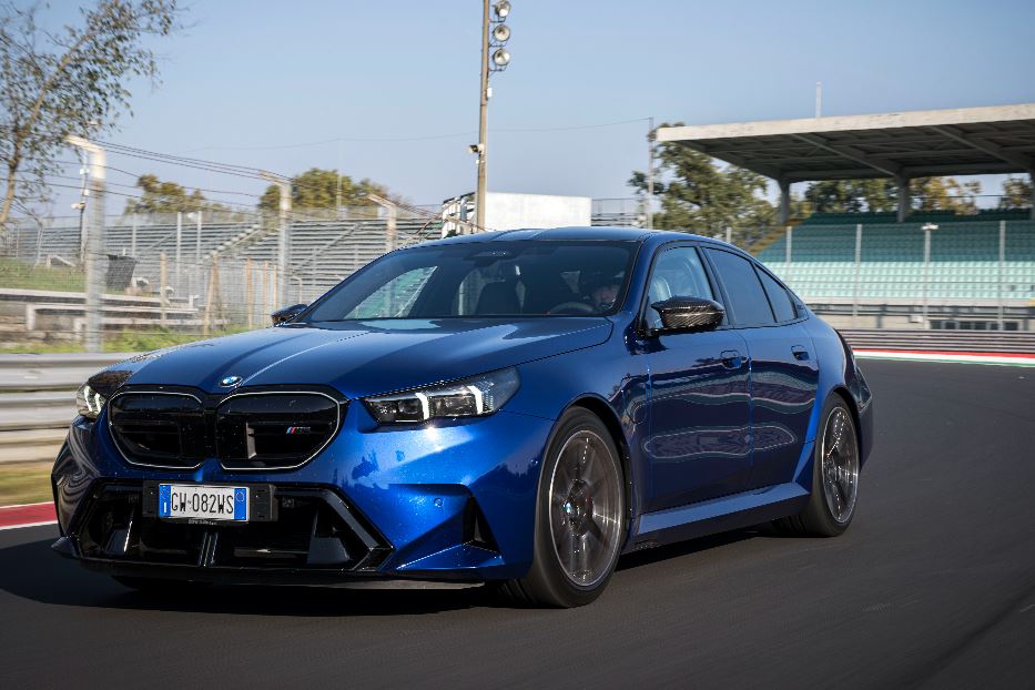 La Bmw M5 Touring in pista