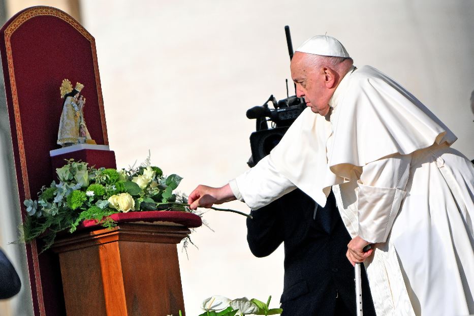 Il Papa prega la Madonna di Valencia per le vittime dell'alluvione