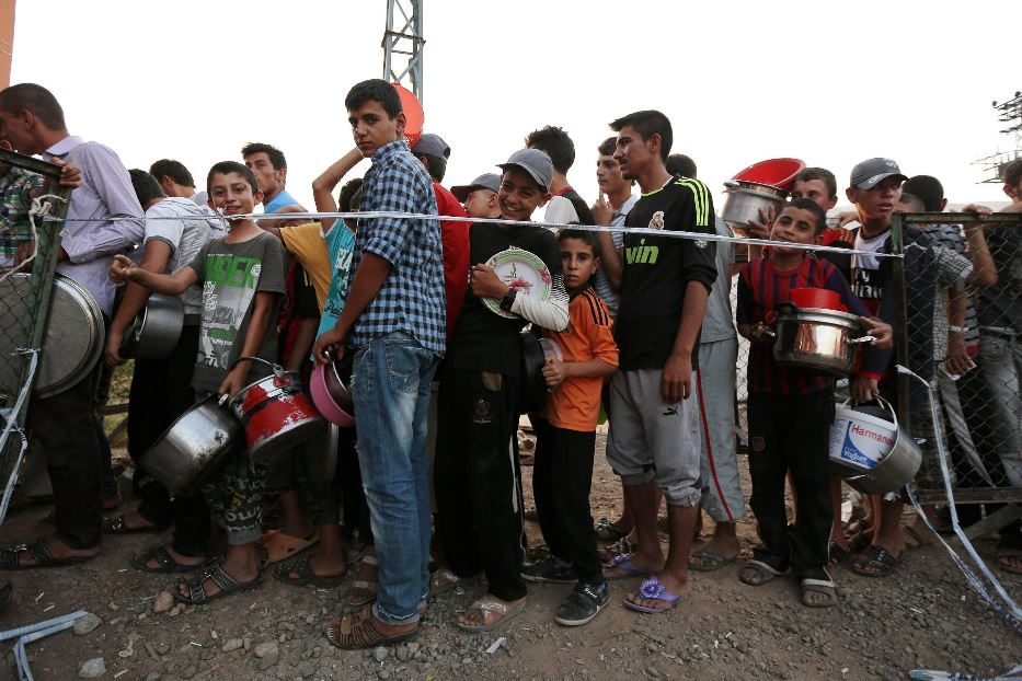 Profughi yazidi in un campo profughi a Sirnak, in Turchia, nel 2014