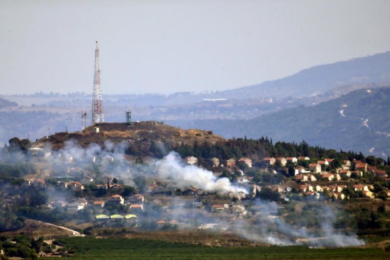 Israele scava una zona cuscinetto in Libano. Il Papa: cessate subito il fuoco 