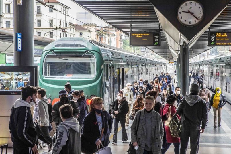 È l’anno record del trasporto ferroviario: sui treni 8 miliardi di passeggeri