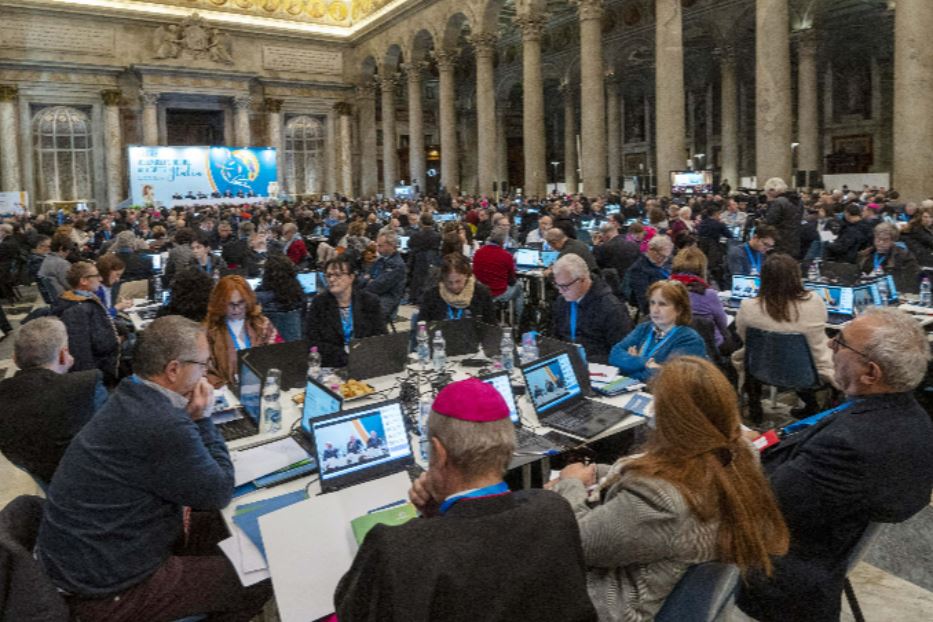 I lavori della prima Assemblea sinodale nella Basilica di San Paolo fuori le Mura a Roma