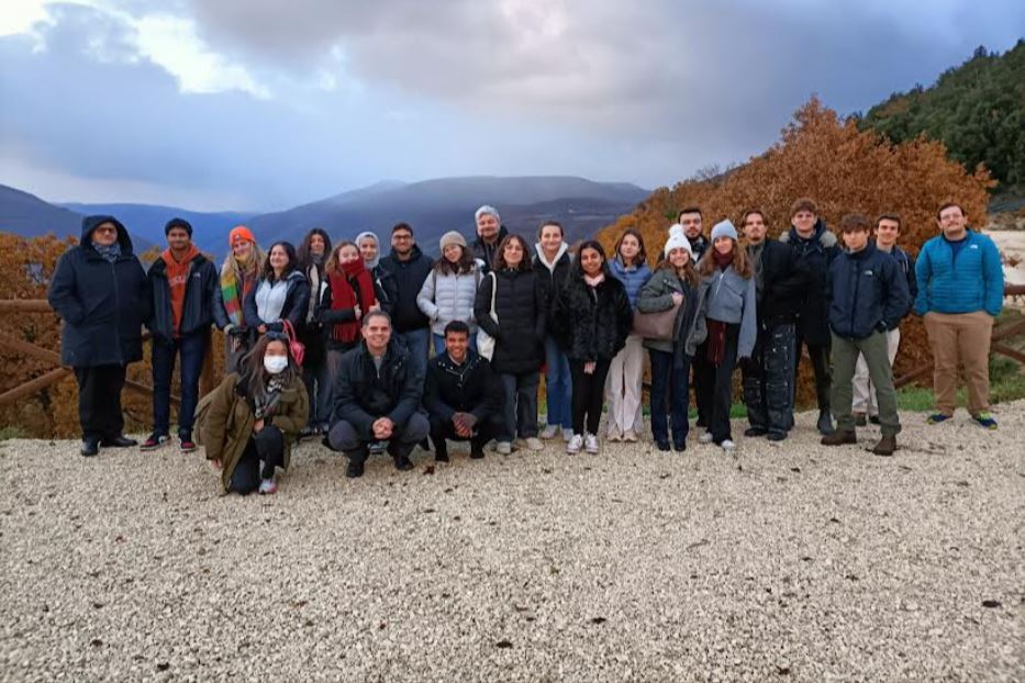 Studenti di Medicina da tutto il mondo a Norcia per Carlo Casini