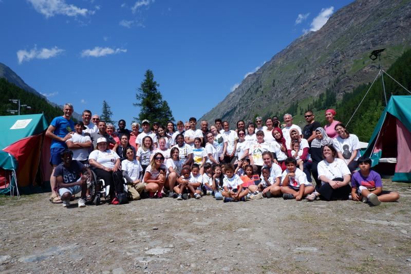 Il mondo in tenda: 60 persone di 19 Paesi in campeggio con Casa della Carità