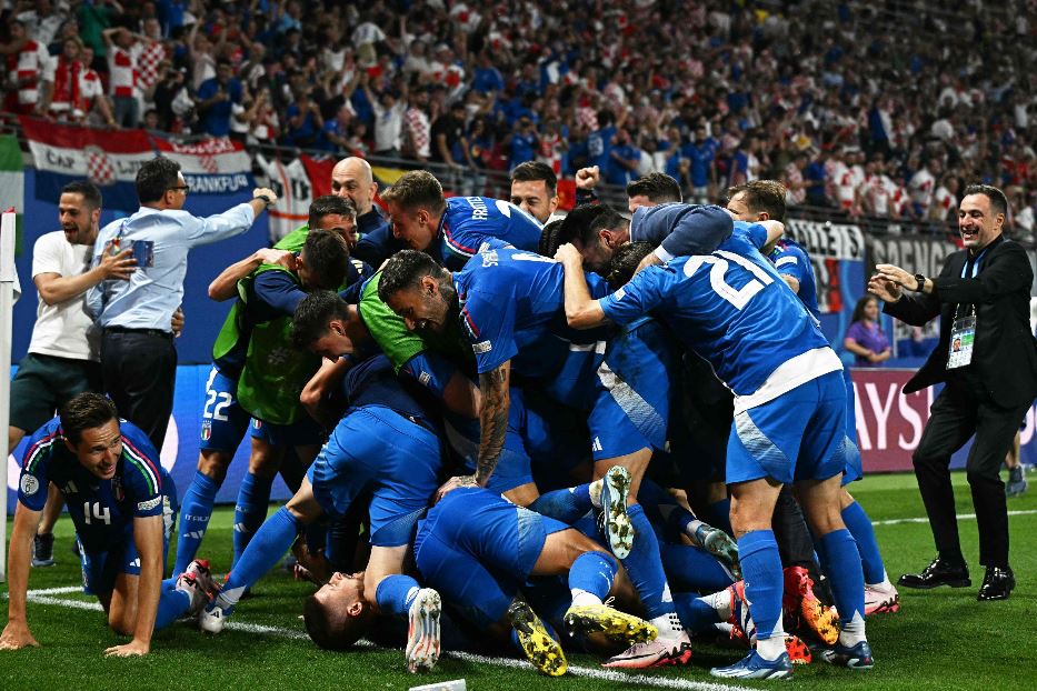 Italia qualificata all'ultimo respiro