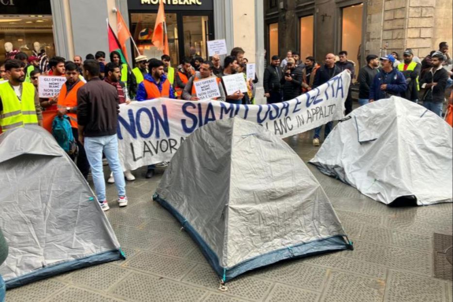 La protesta dei lavoratori del gruppo