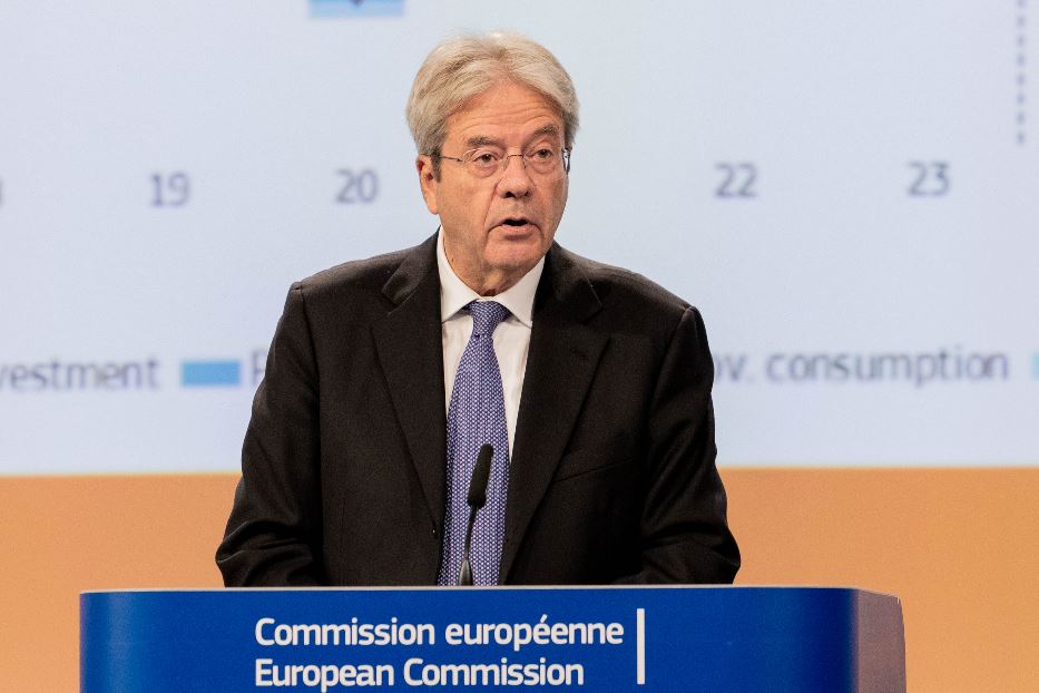 Gentiloni: «Condonare i debiti dei Paesi poveri è interesse dell’Europa»