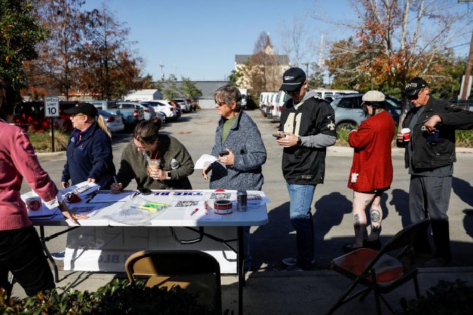 New Orleans, la gente si offre di donare il sangue per le vittime dell'attentato