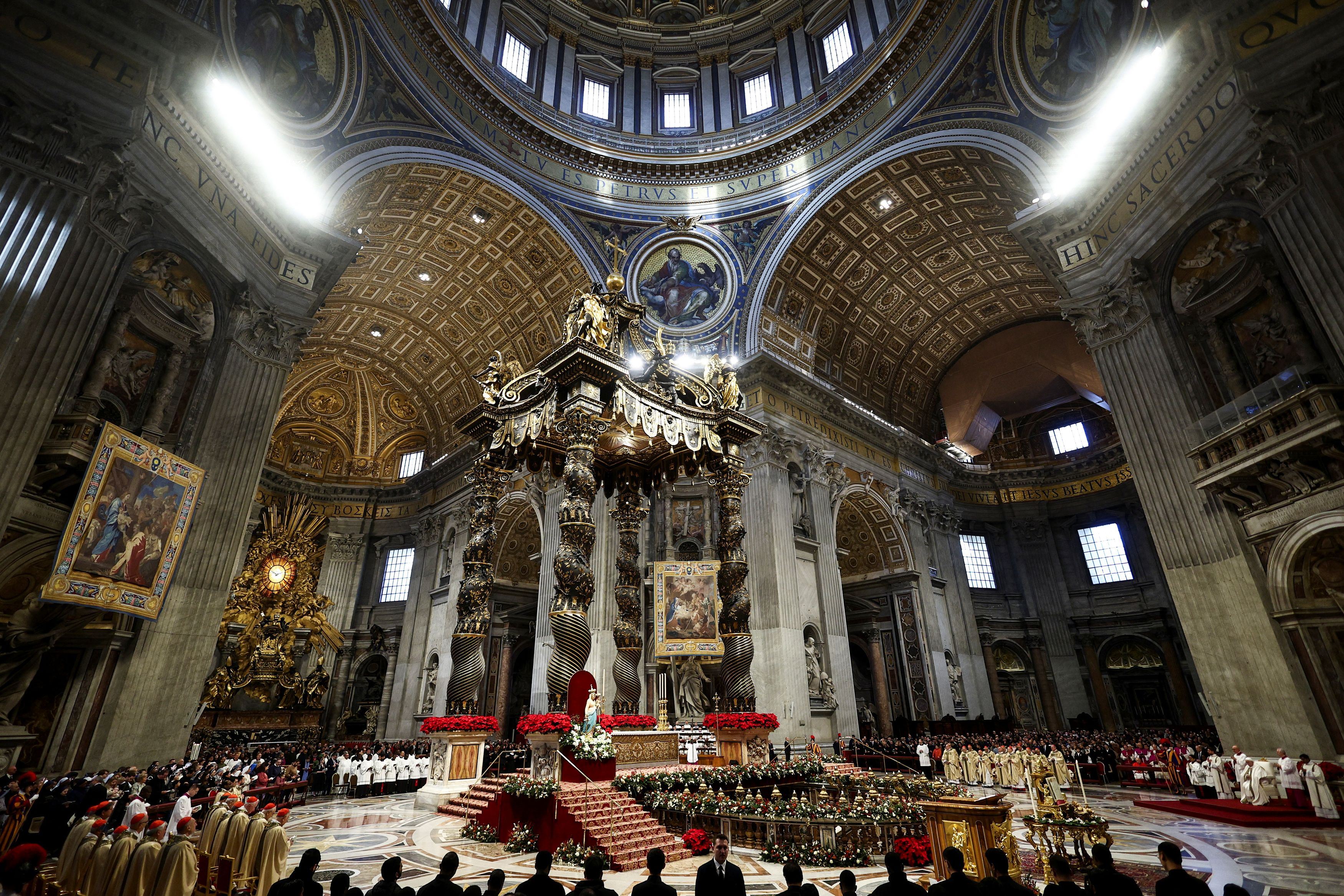 Un momento della Messa dell'Epifania in San Pietro